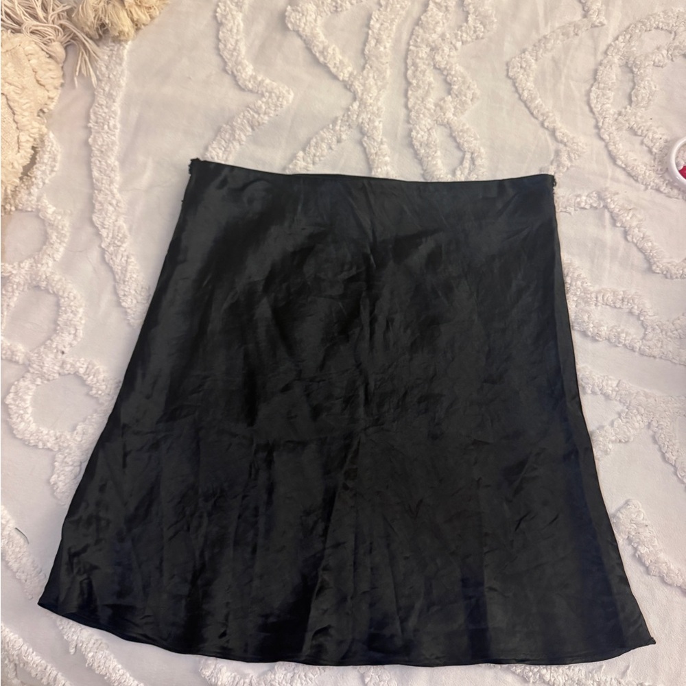 Aritzia black satin skirt. Babaton collection